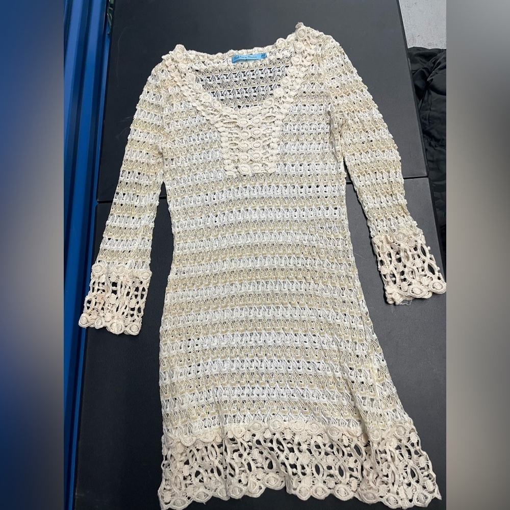 Solitaire Cream and Gold Crochet Top